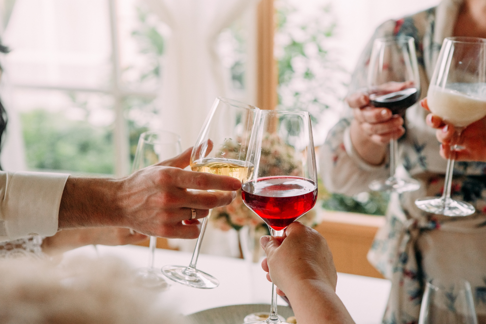 Degustazioni di vini regionali: le mete più suggestive per un viaggio tra le cantine